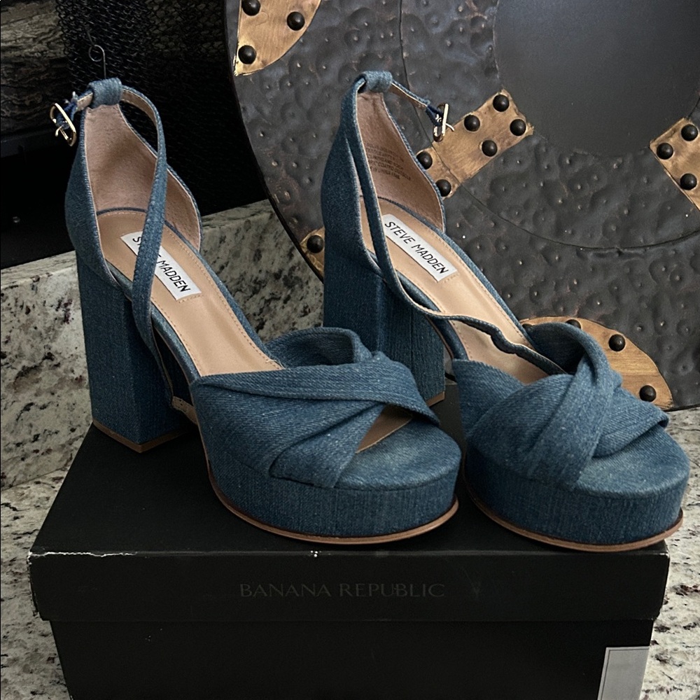 Steve Madden Denim Blue Platform Sandals